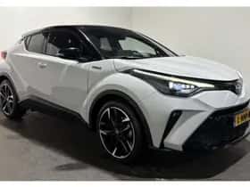 Toyota C-HR (2021) thumbnail 6