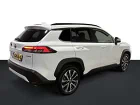 Toyota Corolla (2022) thumbnail 2