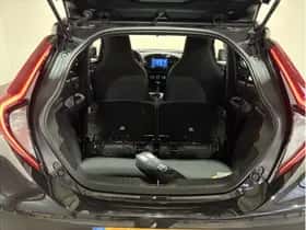 Toyota Aygo X (2025) thumbnail 33