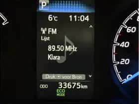 Toyota Yaris (2018) thumbnail 16