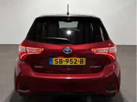 Toyota Yaris (2018) thumbnail 9