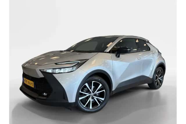 Toyota C-HR (2025) thumbnail 1