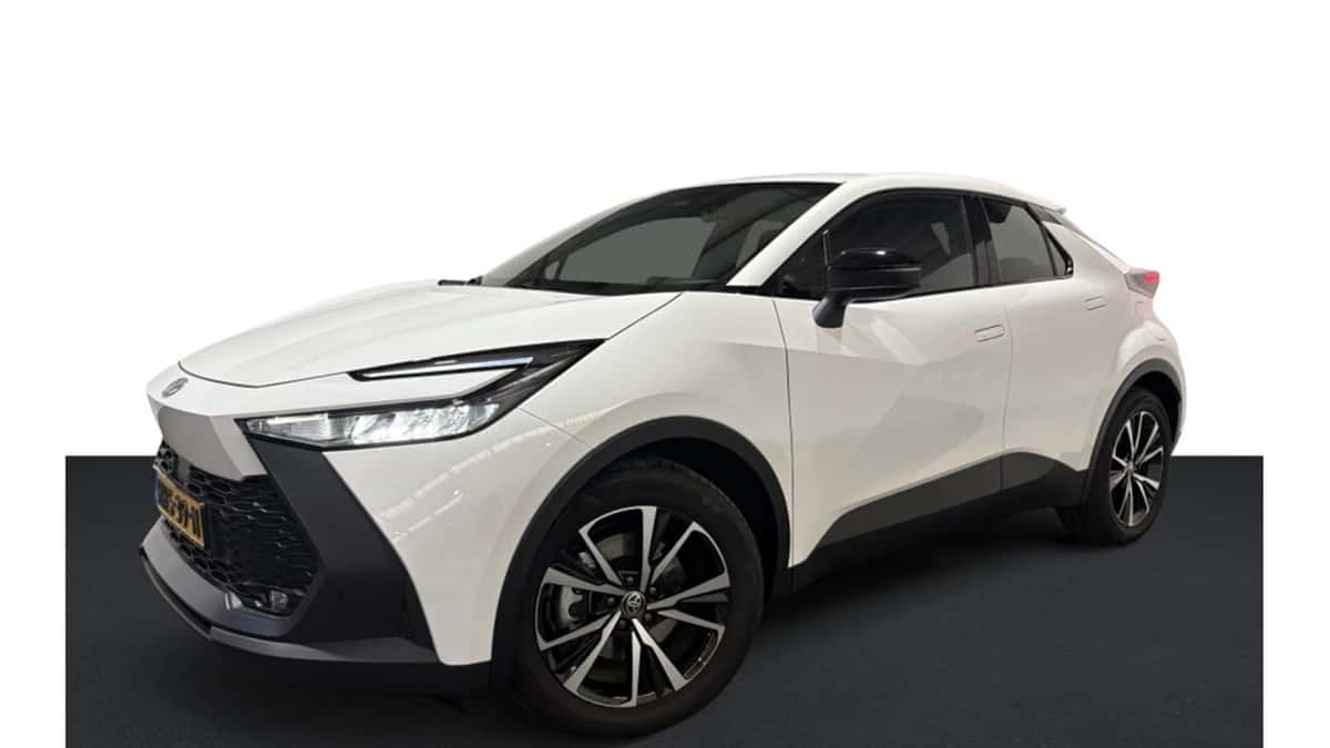 Toyota C-HR (2025) — foto 1