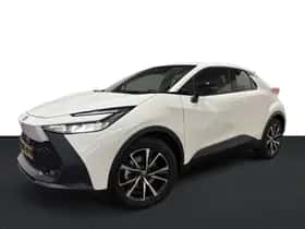 Toyota C-HR (2025) thumbnail 1