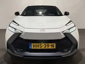 Toyota C-HR (2025) thumbnail 6