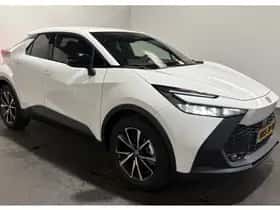 Toyota C-HR (2025) thumbnail 7