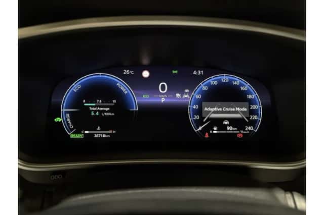 Toyota Corolla (2022) thumbnail 4