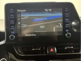 Toyota C-HR (2022) thumbnail 26