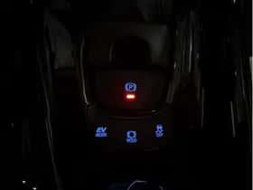 Toyota C-HR (2022) thumbnail 31