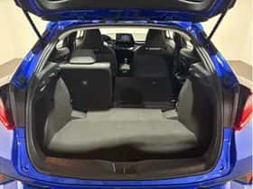 Toyota C-HR (2022) thumbnail 38