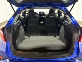 Toyota C-HR (2022) thumbnail 39