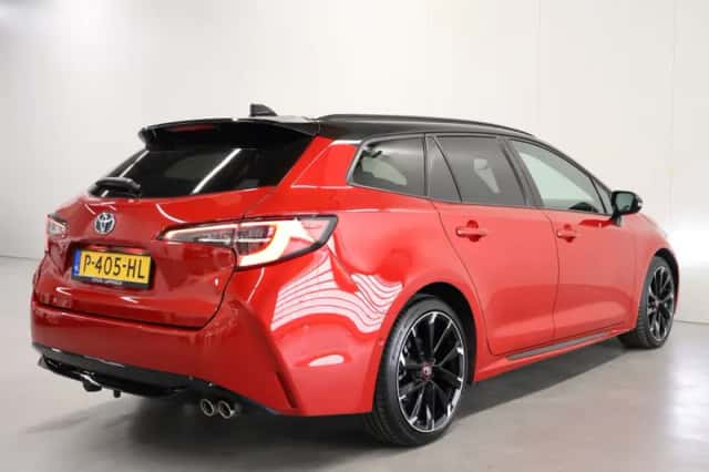 Toyota Corolla (2022) thumbnail 2