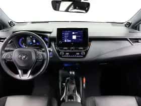 Toyota Corolla (2022) thumbnail 3