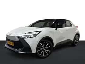 Toyota C-HR (2024) thumbnail 1
