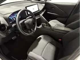 Toyota C-HR (2024) thumbnail 15