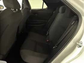 Toyota C-HR (2024) thumbnail 17