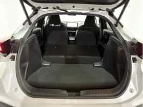 Toyota C-HR (2024) thumbnail 39
