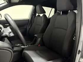 Toyota Corolla (2024) thumbnail 15