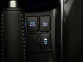 Toyota Yaris (2019) thumbnail 32