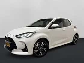 Toyota Yaris (2025) thumbnail 1