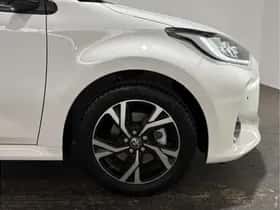 Toyota Yaris (2025) thumbnail 12
