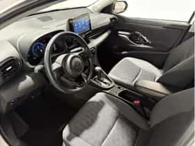 Toyota Yaris (2025) thumbnail 14