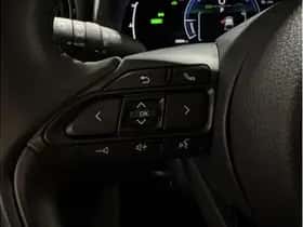 Toyota Yaris (2025) thumbnail 19