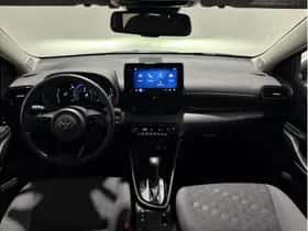 Toyota Yaris (2025) thumbnail 3