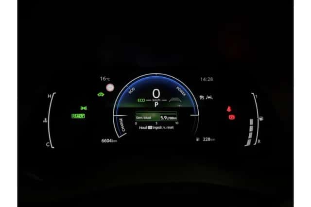 Toyota Yaris (2025) thumbnail 4