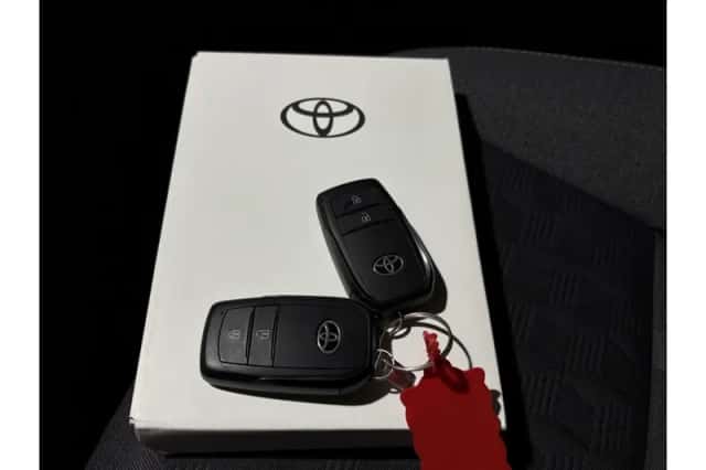Toyota Yaris (2025) thumbnail 5