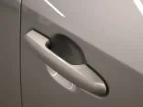 Toyota RAV4 (2022) thumbnail 13