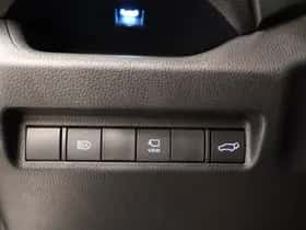 Toyota RAV4 (2022) thumbnail 25