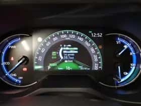 Toyota RAV4 (2022) thumbnail 4