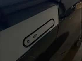 Toyota C-HR (2025) thumbnail 13
