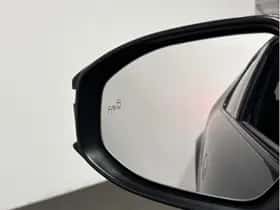 Toyota C-HR (2025) thumbnail 14