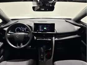 Toyota C-HR (2025) thumbnail 3