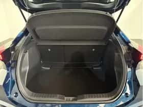 Toyota C-HR (2025) thumbnail 34