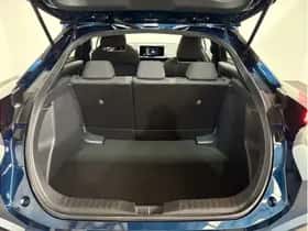 Toyota C-HR (2025) thumbnail 35