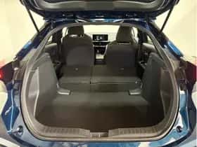 Toyota C-HR (2025) thumbnail 37