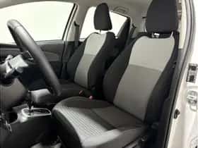 Toyota Yaris (2020) thumbnail 14
