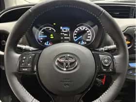 Toyota Yaris (2020) thumbnail 17