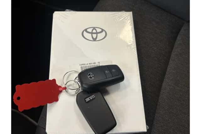 Toyota Corolla (2025) thumbnail 5