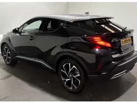 Toyota C-HR (2020) thumbnail 8