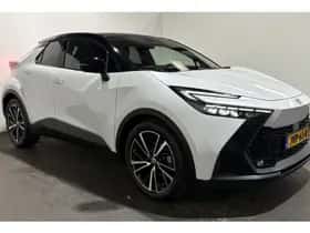 Toyota C-HR (2025) thumbnail 6