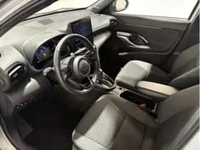 Toyota Yaris Cross (2025) thumbnail 15