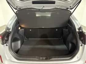 Toyota Yaris Cross (2025) thumbnail 37