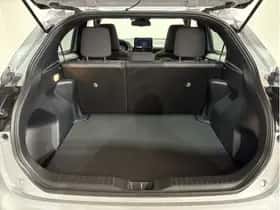 Toyota Yaris Cross (2025) thumbnail 38