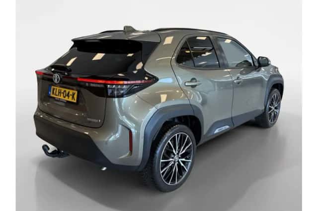 Toyota Yaris Cross (2023) thumbnail 2