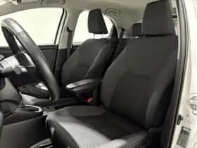 Toyota Yaris (2022) thumbnail 14