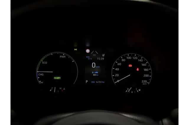 Toyota Yaris (2022) thumbnail 4